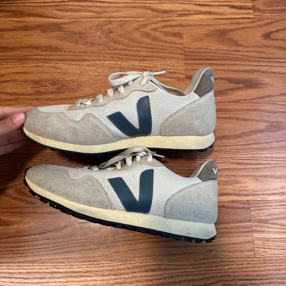 VEJA Rio Branco Lace-Up Sneakers 'Khaki Navy'